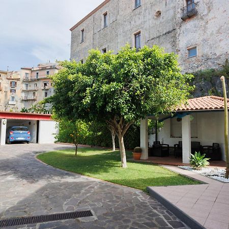 The Lemon Tree House Apartment Scalea Luaran gambar