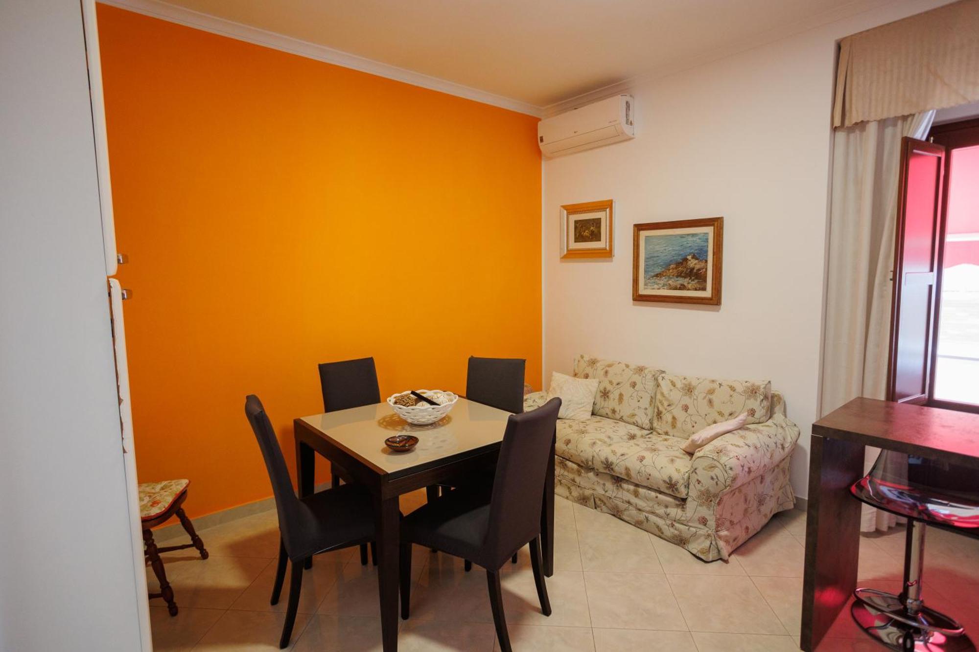 The Lemon Tree House Apartment Scalea Luaran gambar