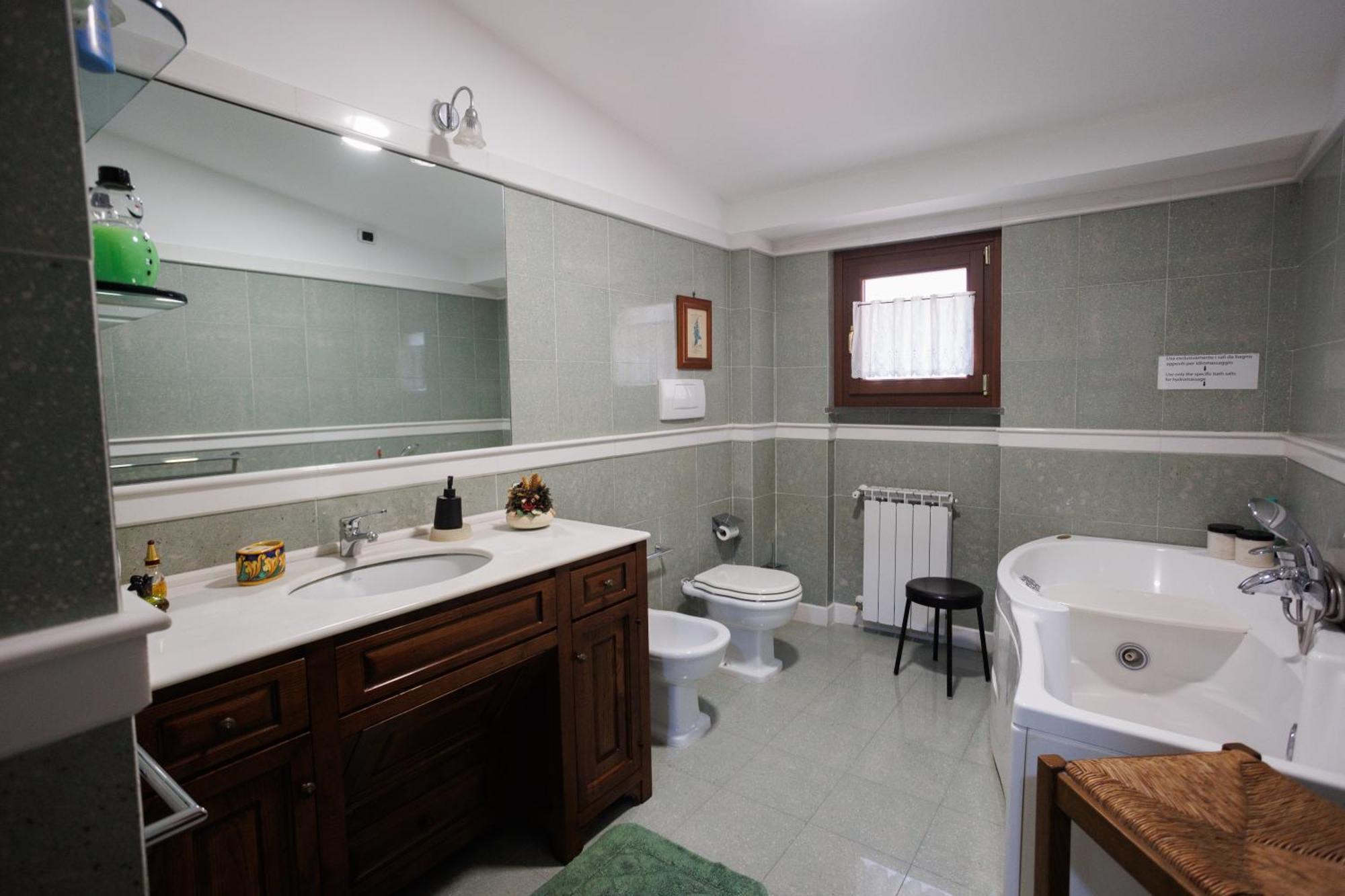 The Lemon Tree House Apartment Scalea Luaran gambar