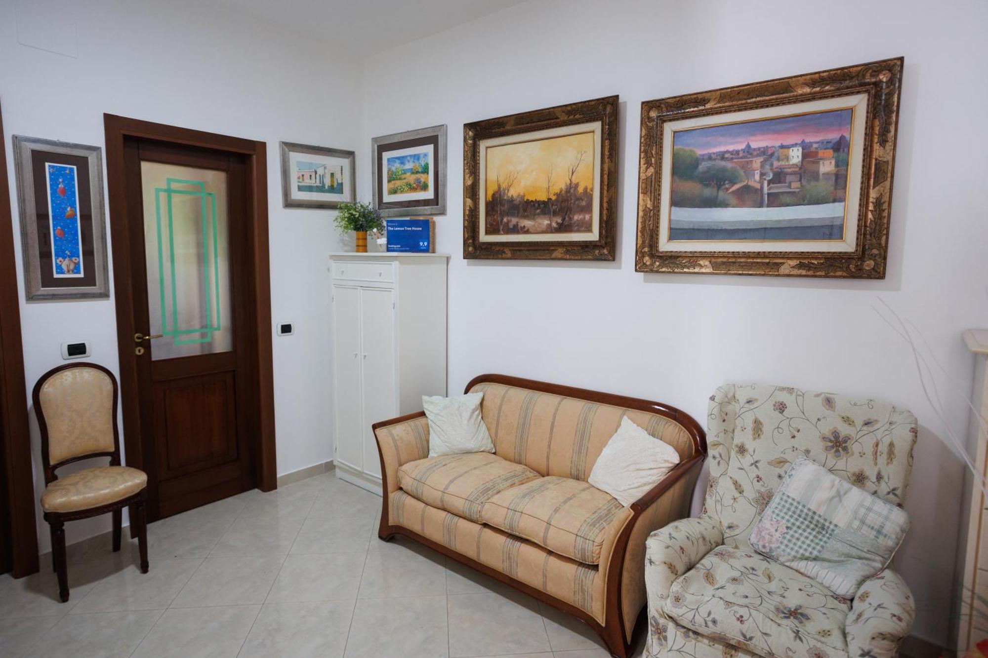 The Lemon Tree House Apartment Scalea Luaran gambar