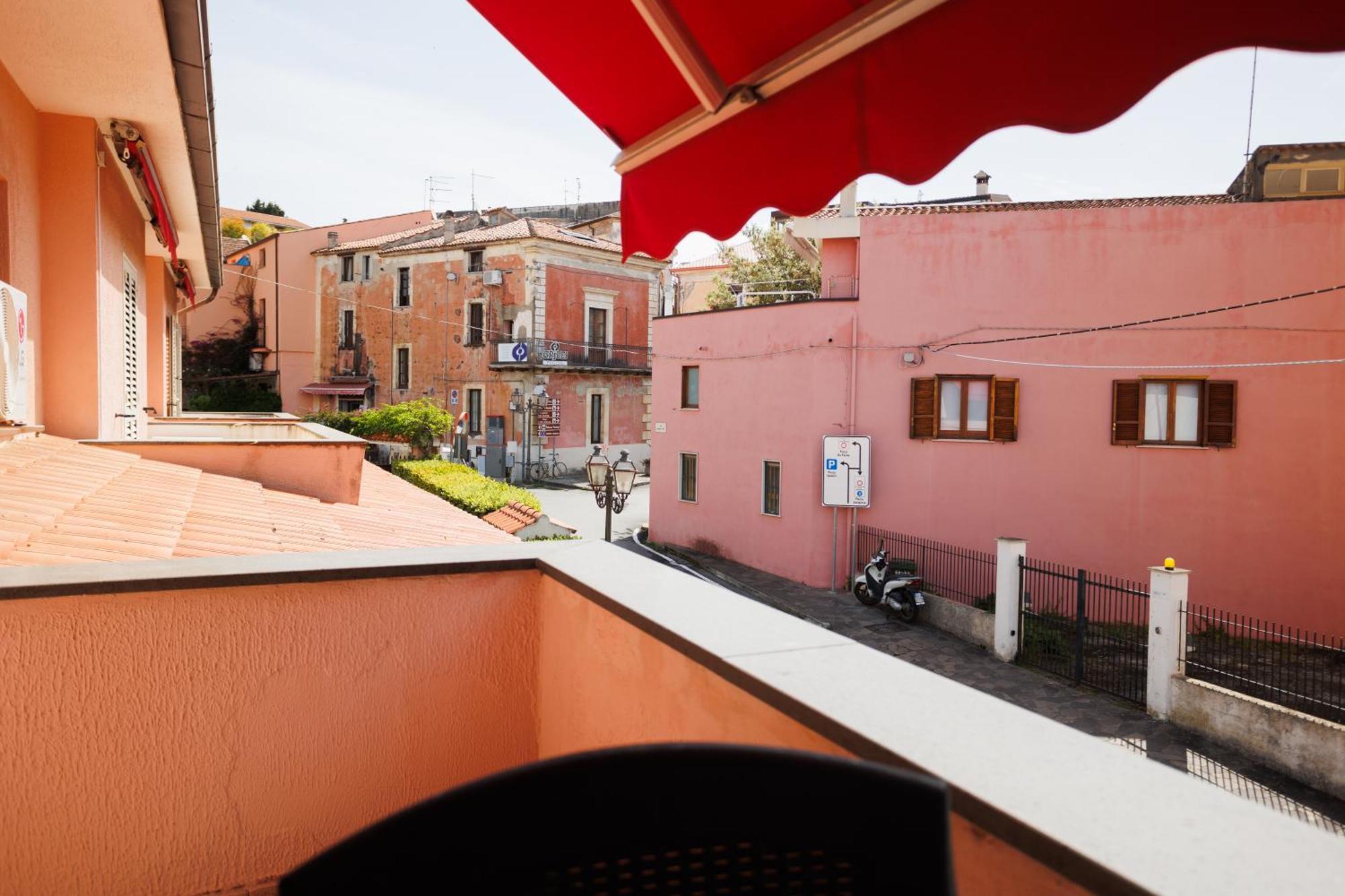 The Lemon Tree House Apartment Scalea Luaran gambar